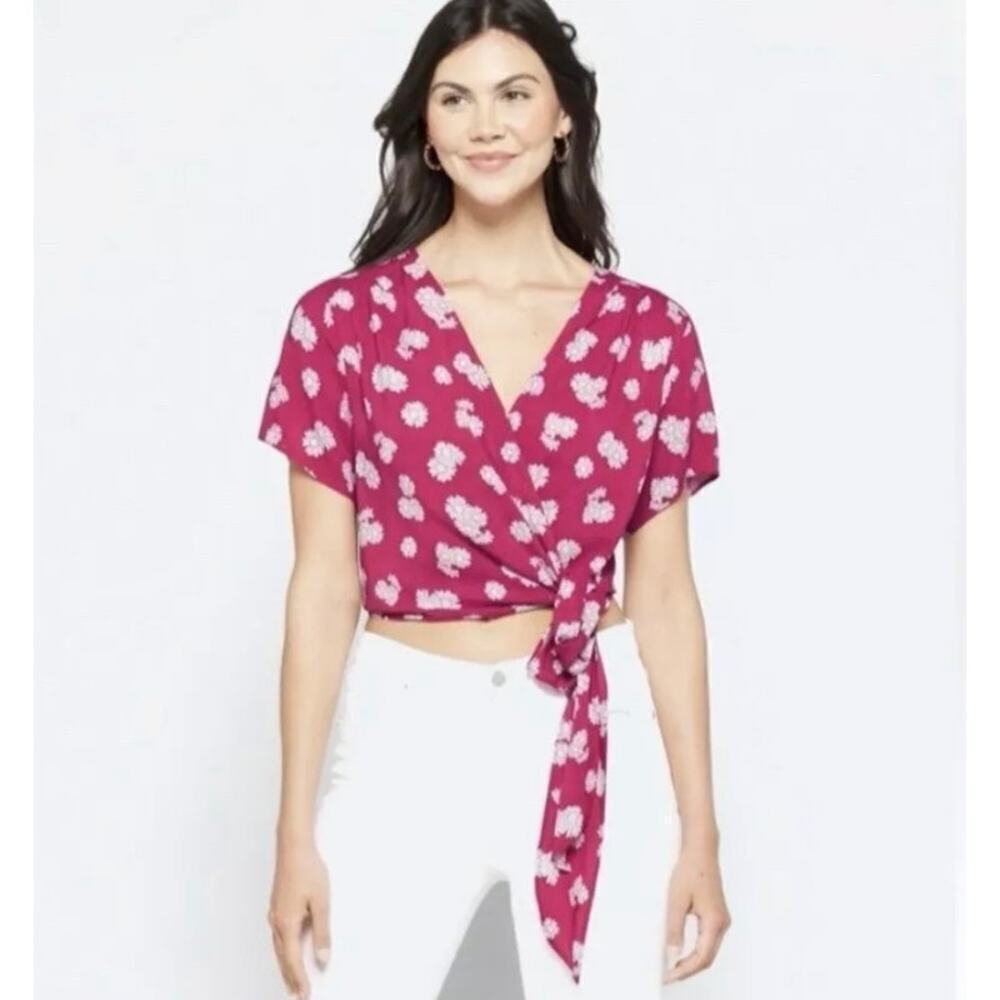 New Lush Floral Print Short Sleeve Cropped Wrap Blouse Ranya Berry Cream Size XL